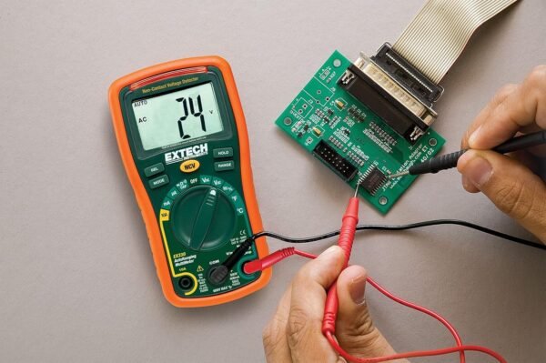 Extech EX330 Autorange Multimeter Review with NCV and Type K Temperature Features Extech EX330 Autorange Multimeter Review with NCV and Type K Temperature Features