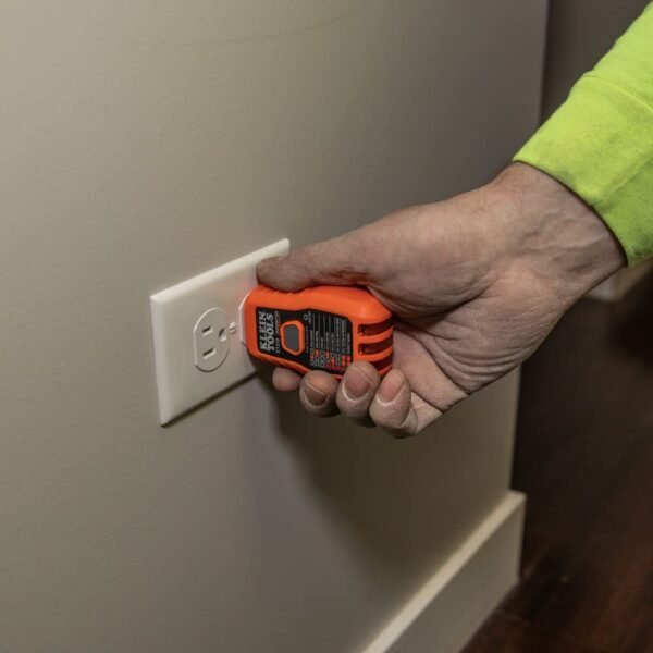 Klein Tools ET310 Circuit Breaker Finder Review Reveals Best Features and Performance Klein Tools ET310 Circuit Breaker Finder Review Reveals Best Features and Performance