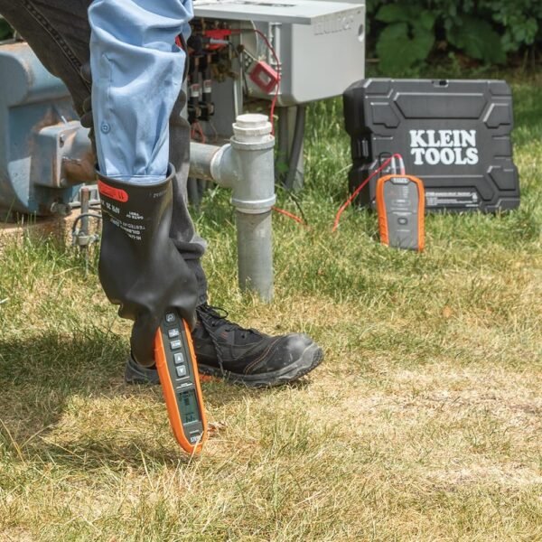 Klein Tools ET450 Circuit Breaker Finder Review Reliable Tracing for Energetic and Non-Energized Wires Klein Tools ET450 Circuit Breaker Finder Review Reliable Tracing for Energetic and Non-Energized Wires