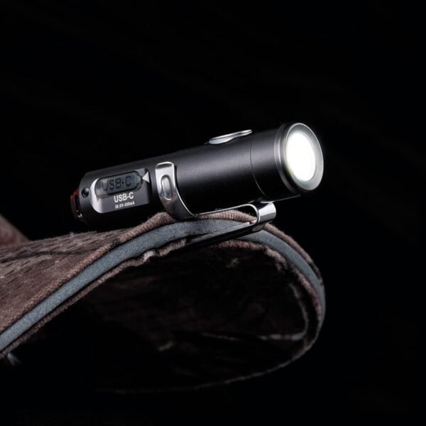 RovyVon A3 Keychain Flashlight Review Super Bright 650 Lumens Portable USB-C Rechargeable RovyVon A3 Keychain Flashlight Review Super Bright 650 Lumens Portable USB-C Rechargeable
