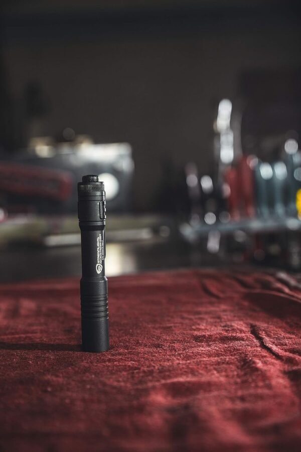 Streamlight MicroStream USB Flashlight Review Rechargeable Compact 250 Lumen Performance Streamlight MicroStream USB Flashlight Review Rechargeable Compact 250 Lumen Performance